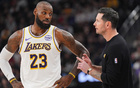 NBA自由市场尘埃未定：勒布朗、本-西蒙斯与伦纳德的悬疑剧